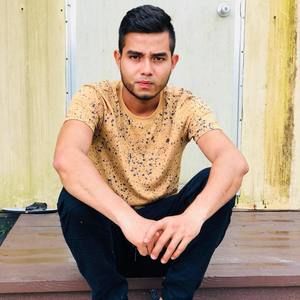 Meet your Posher, Omar